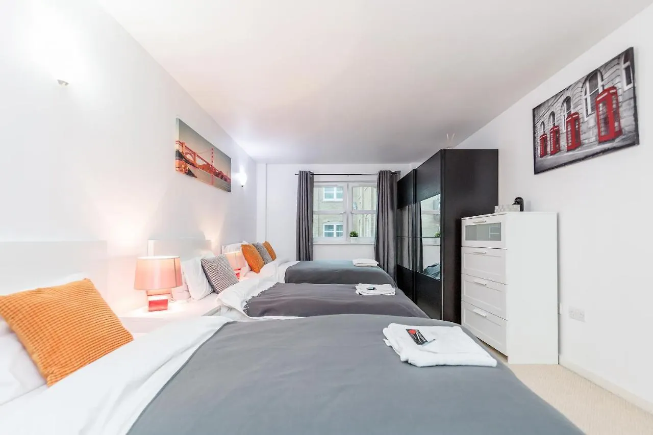 Apartment Larger Groups-London Excel -O2-Canarywharf United Kingdom